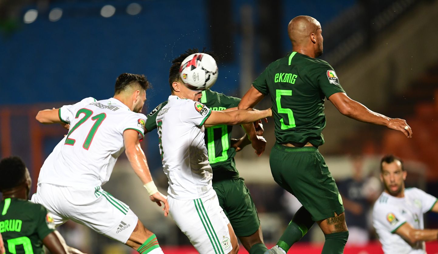 Момент матча Алжир - Нигерия