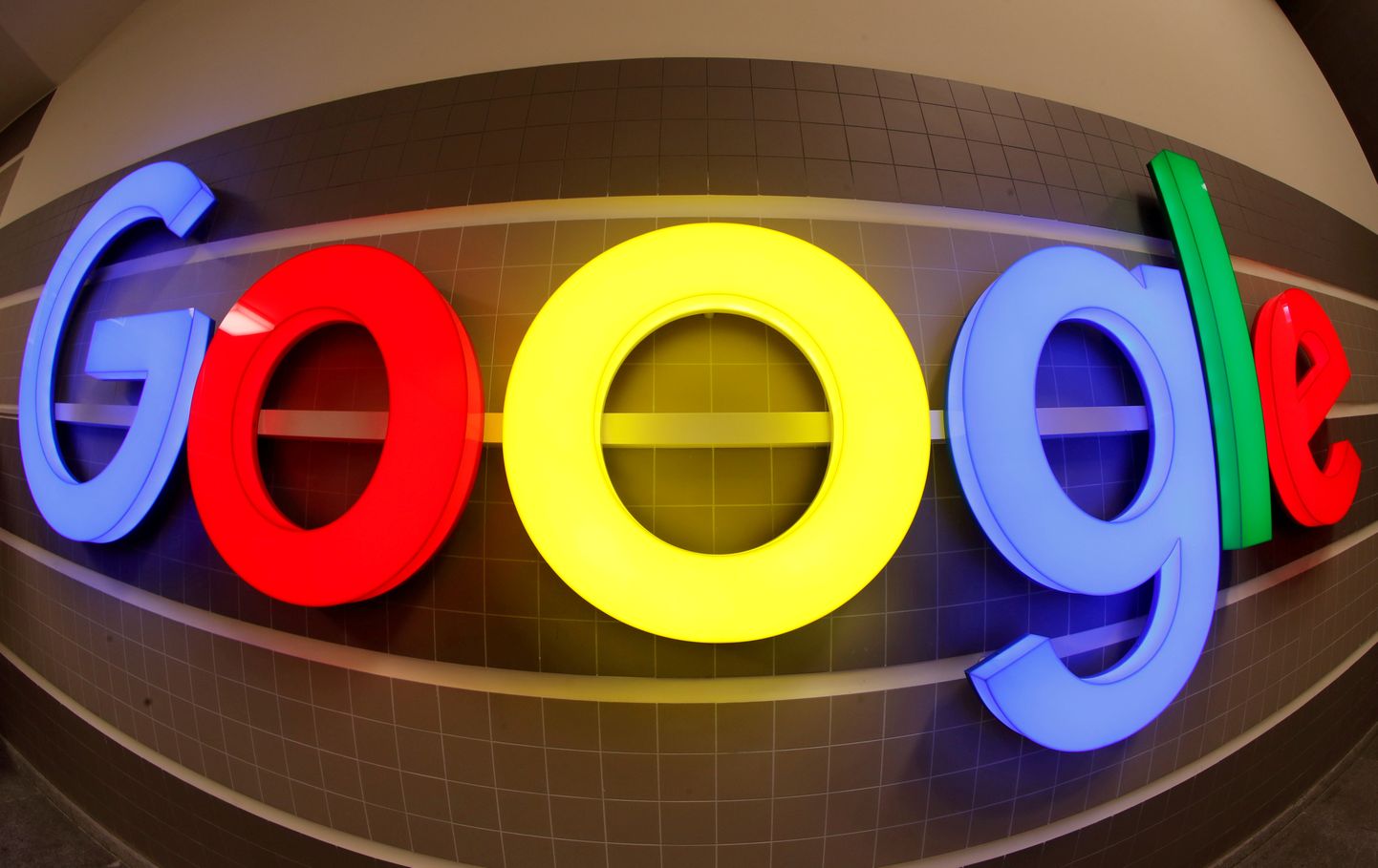 Google'i logo Zürichi kontorihoones.