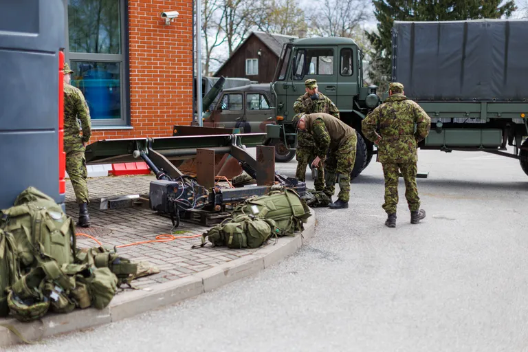 Kaitseliidu õppus Valgamaal.