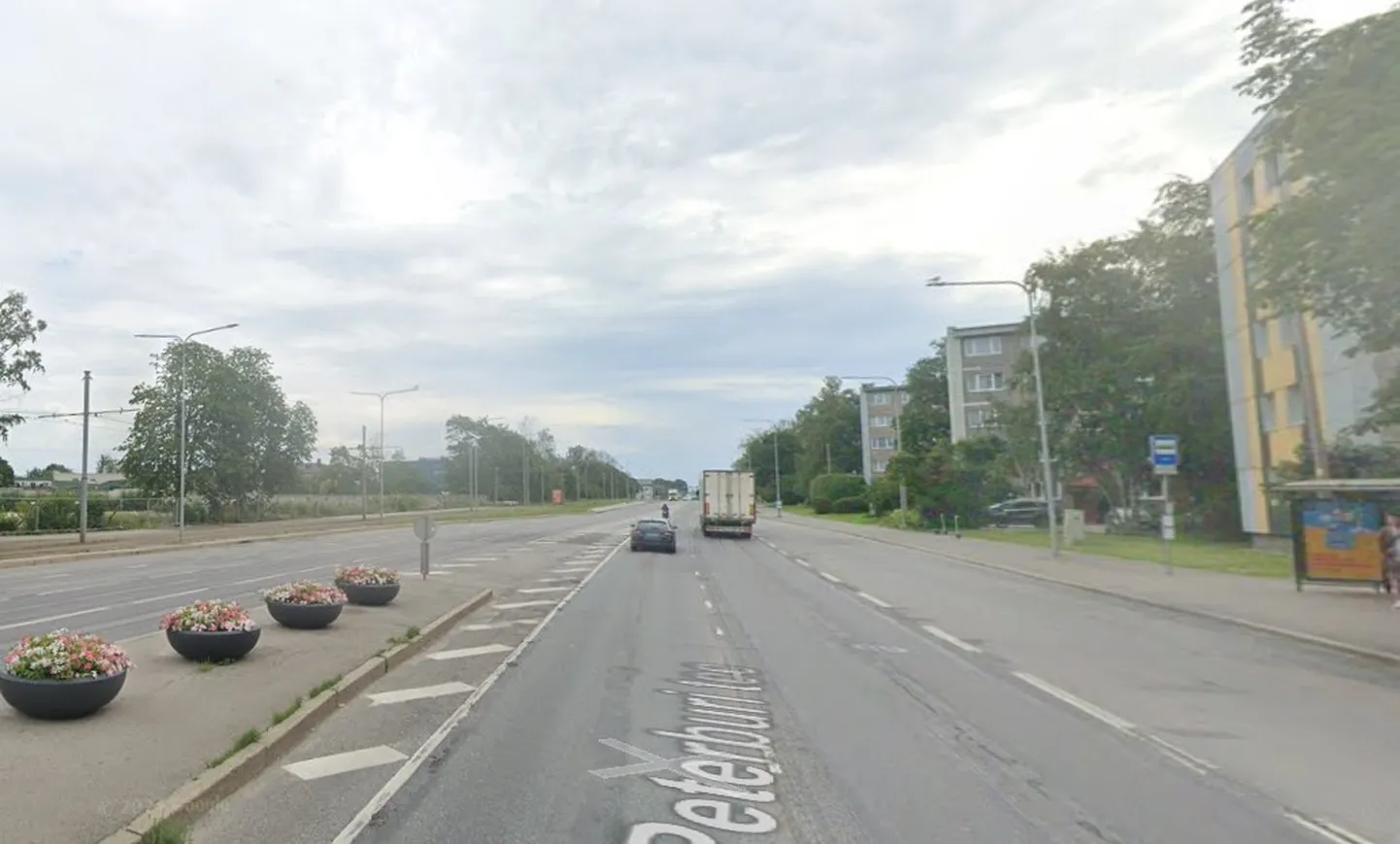 Kõigepealt tehakse korda Majaka ja Väike-Paala tänavate vaheline Peterburi tee lõik.
