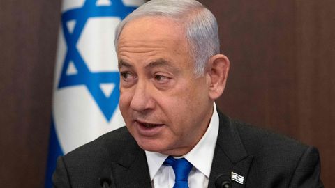 Netanyahu vallandas kaitseministri