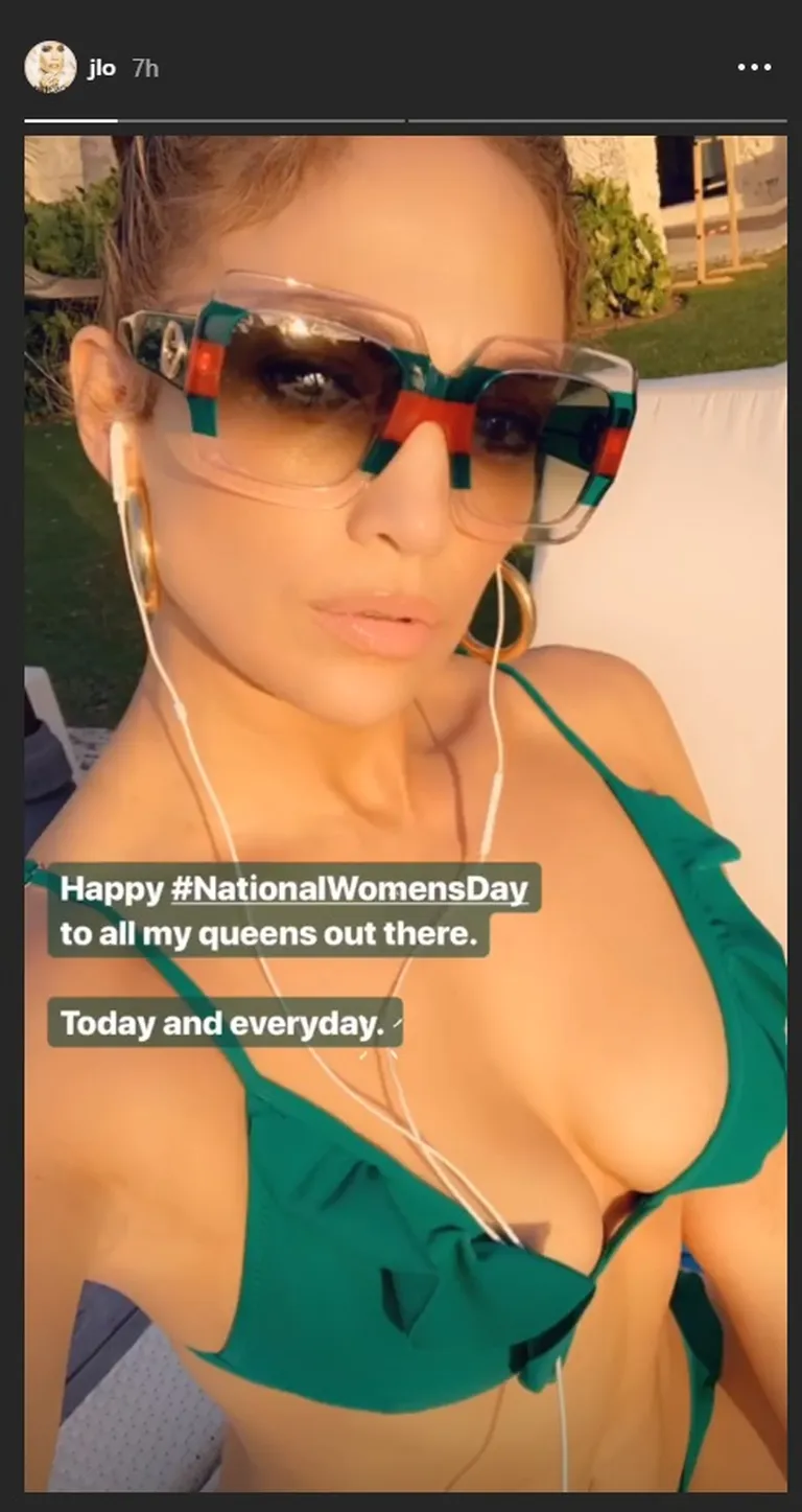 Jennifer Lopez näitas rannakeha.