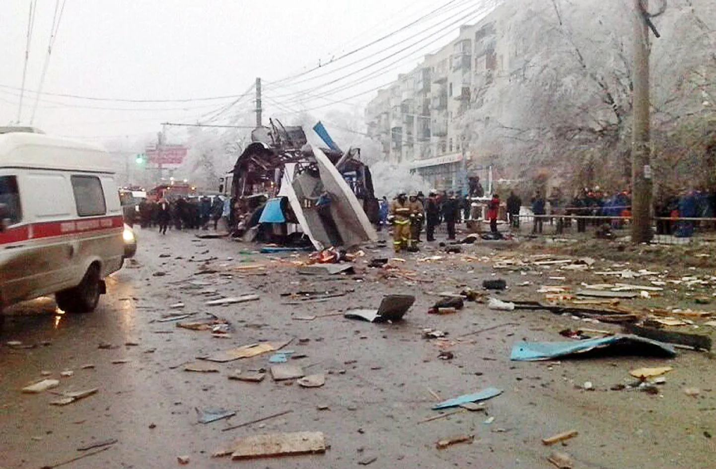 Volgogradi trollis plahvatas eile lõhkekeha hommikusel tipptunnil, mil sõiduk oli inimesi täis.
