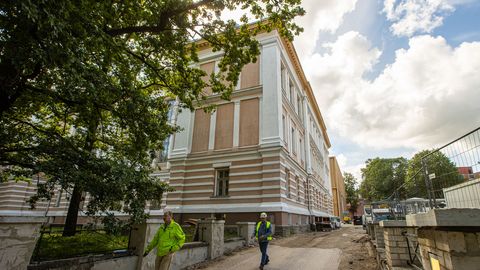 Tallinn tellis Reaalkooli keldrisse imbuva vee tõttu erakorralise auditi