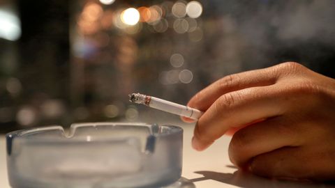 Tšehhi keelustas restoranides suitsetamise