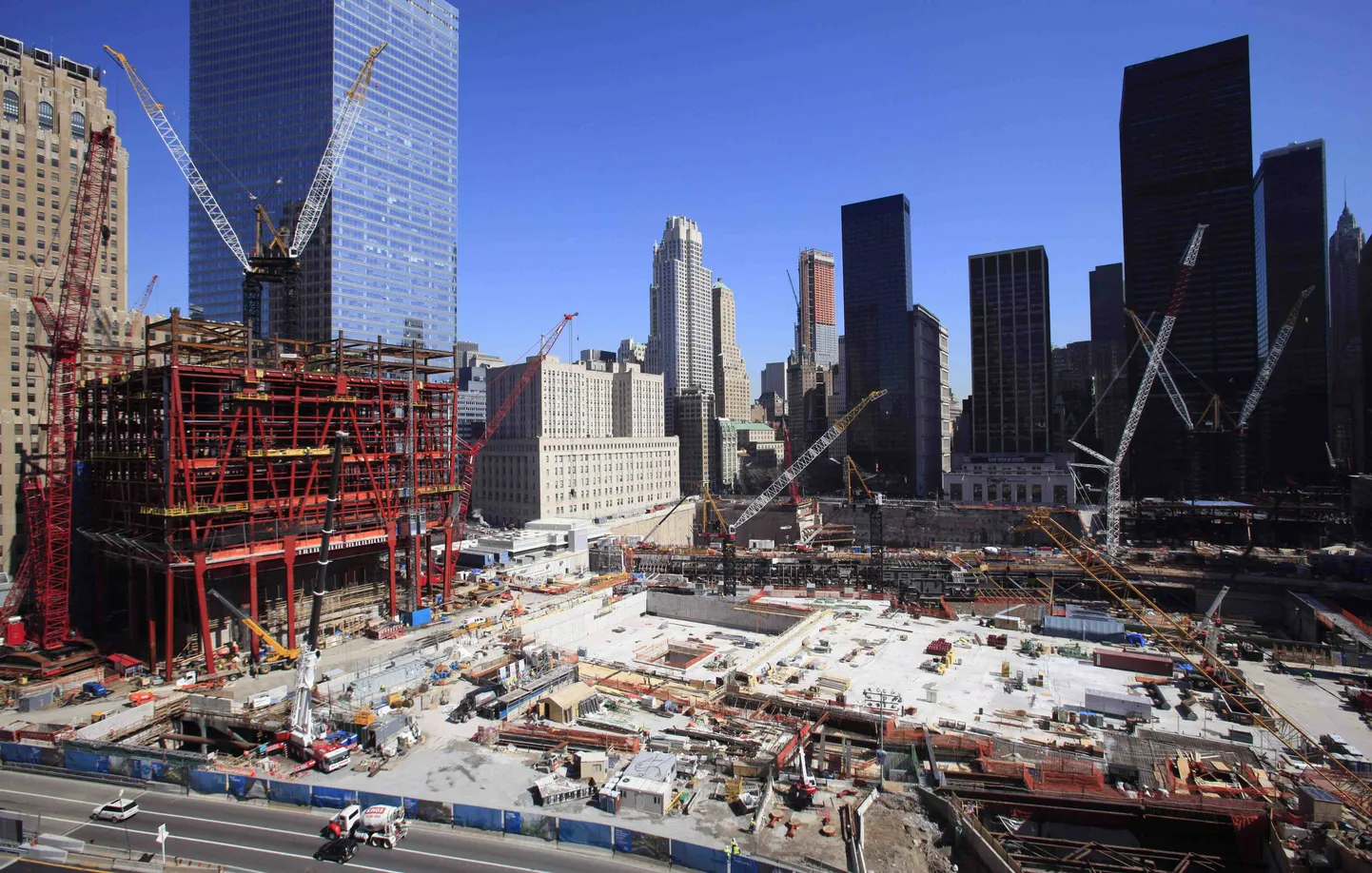 WTC kaksiktornide endisest asukohast leiti laevajäänused