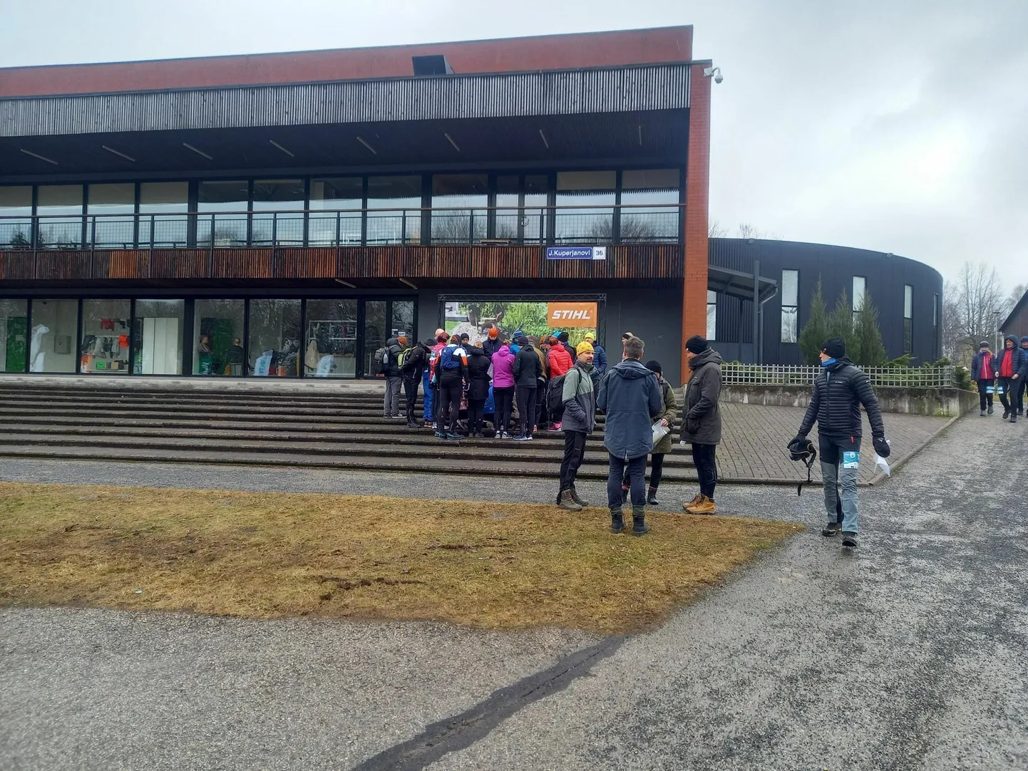 Matka start on Valga spordihalli juures.