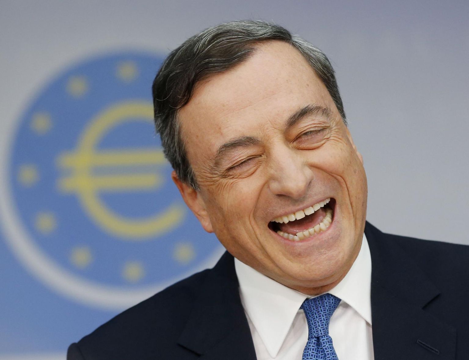 Euroopa keskpanga presidendi Mario Draghi 2012. aasta suvel Londonis öeldud sõnad «kõik, mis võimalik» ilmselt päästis euro.