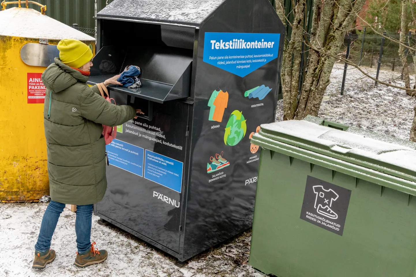 Tekstiilikonteinerid on Pärnus üles pandud kolmes kohas, teiste seas Raeküla jäätmepunktis.