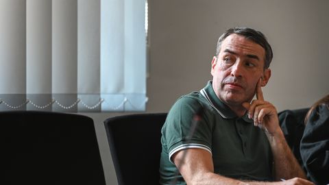 VIDEOD ⟩ Skandaal Saksamaal: meesneonatsist sai naine  ja ta pandi naistevanglasse