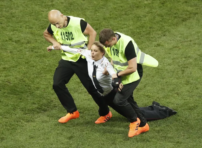 Менің дос қызымды блять