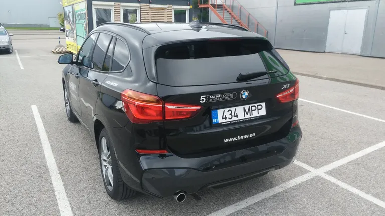 BMW X1