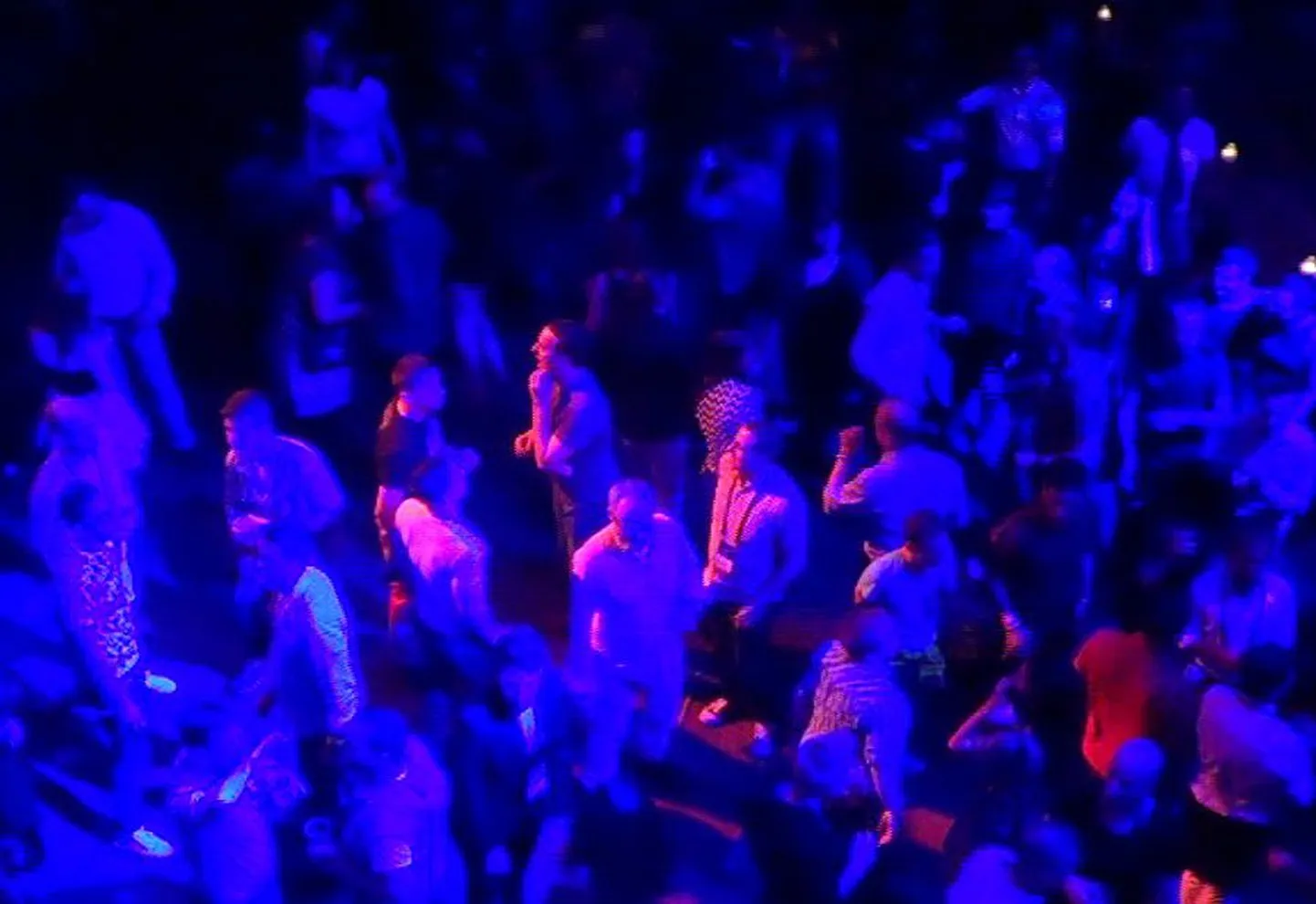 Танцы в Euroclub.