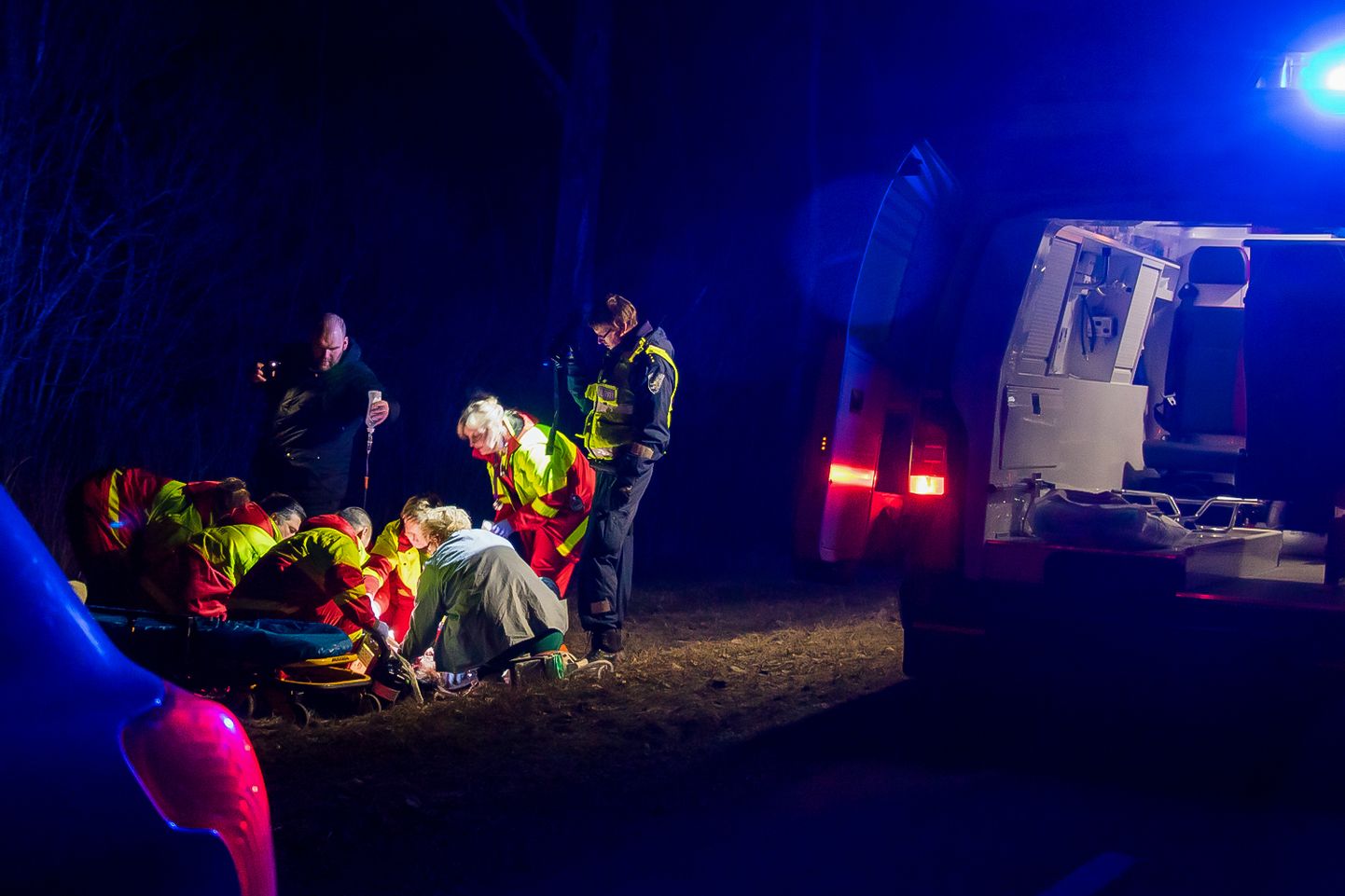 Saaremaal leiti 31. märtsi õhtul maantee äärest teadvusetu naine, kes suri haiglas.