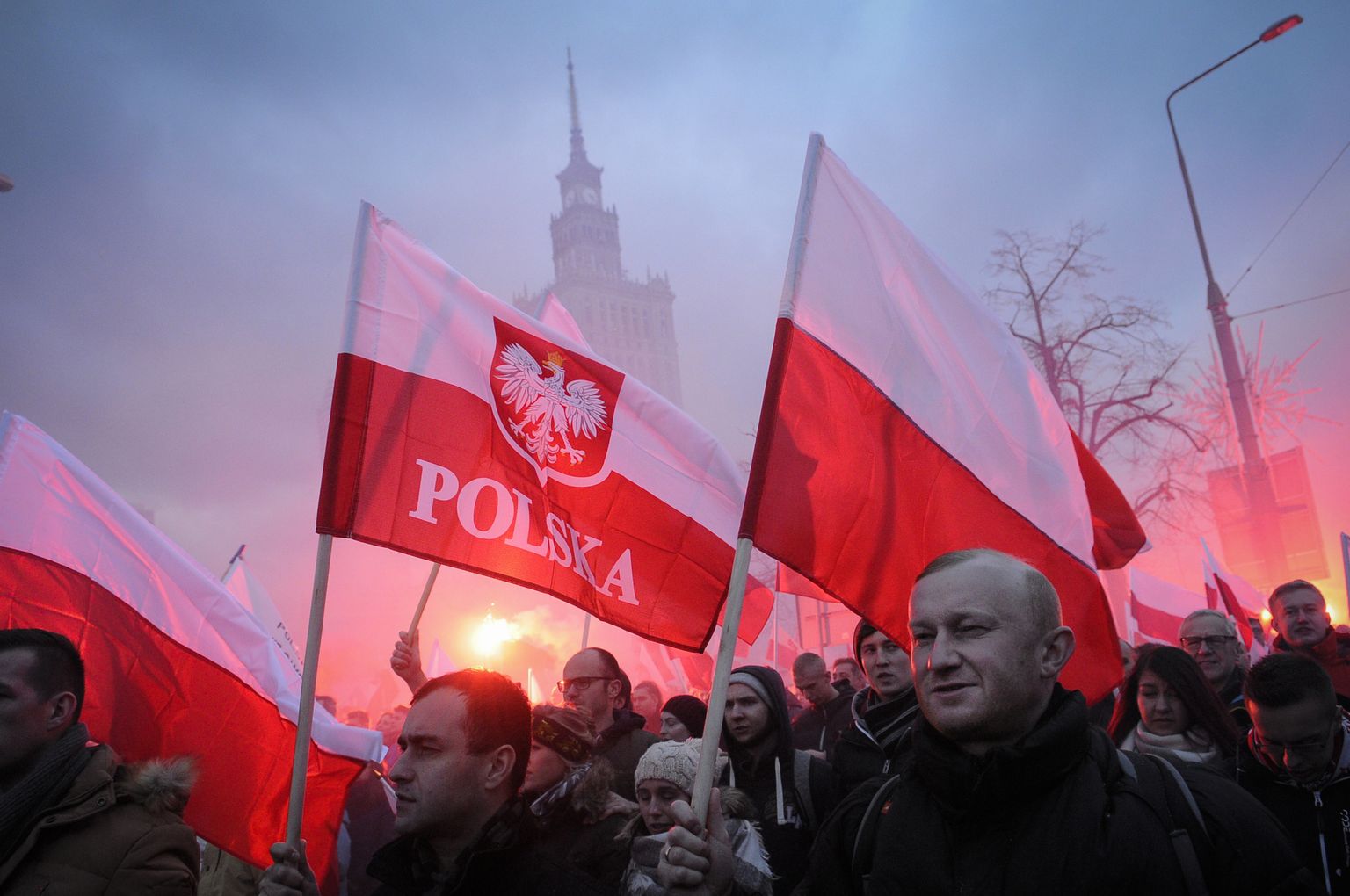 Poola paremäärmuslaste puhul ei tuleks avalik venemeelsus kõne alla.