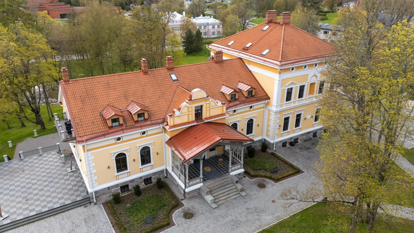 Värskelt avaldatud hotelligiidi 60 parema Eesti hotelli sekka jõudsid kaks Viljandi majutusasutust, millest üks on Schloss Fellin.