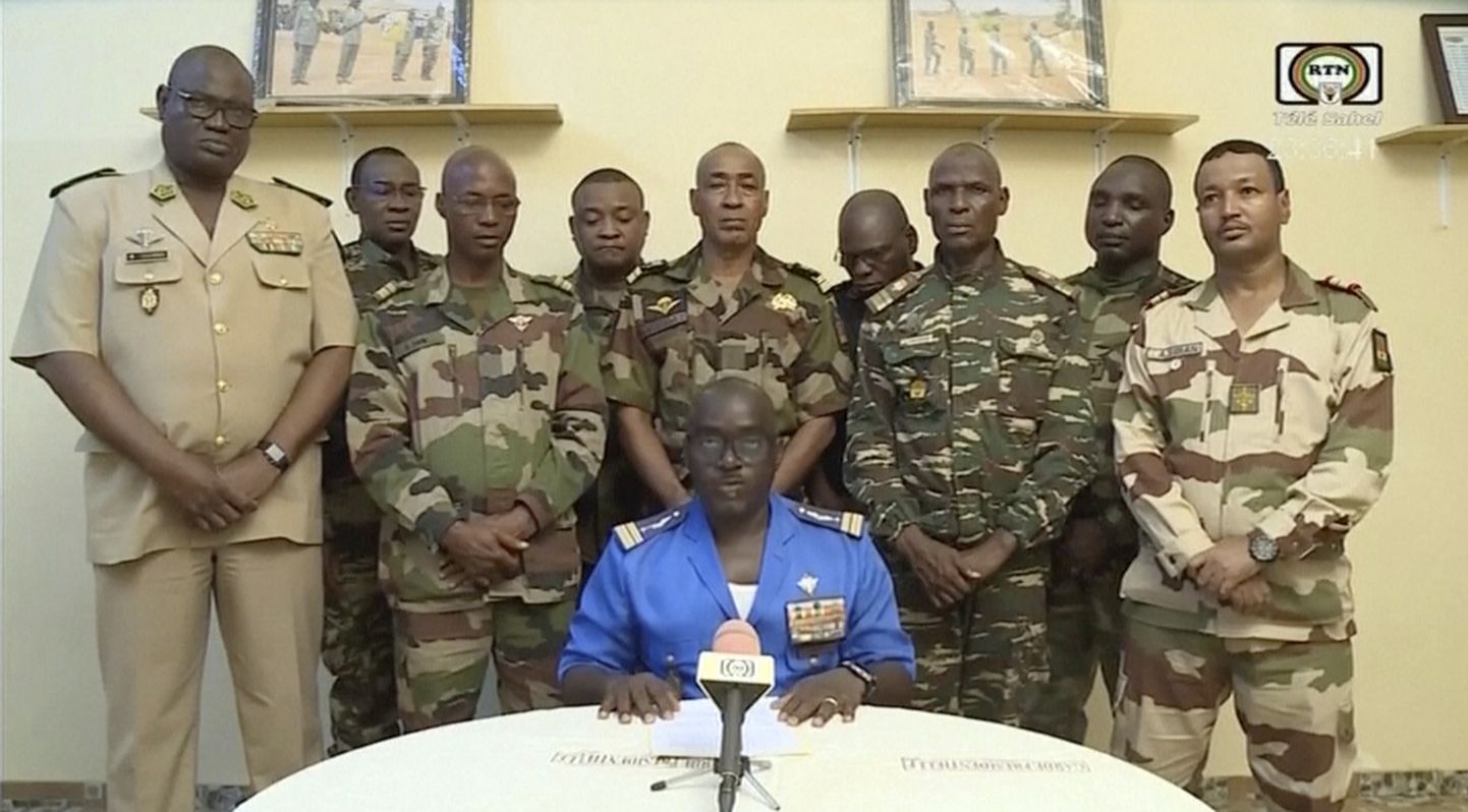 Nigeri televisioonis avalduse teinud sõjaväelased