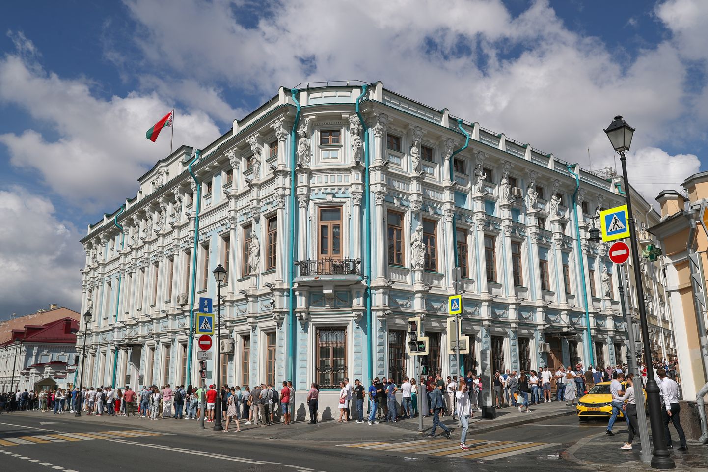 Москва, 9 августа, посольство Белоруссии