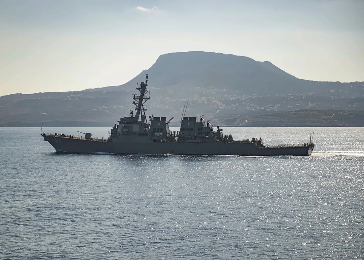 Американский военный корабль патрулирует Красное море. Фото иллюстративное.