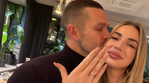 Intrisha объявила, что обручилась