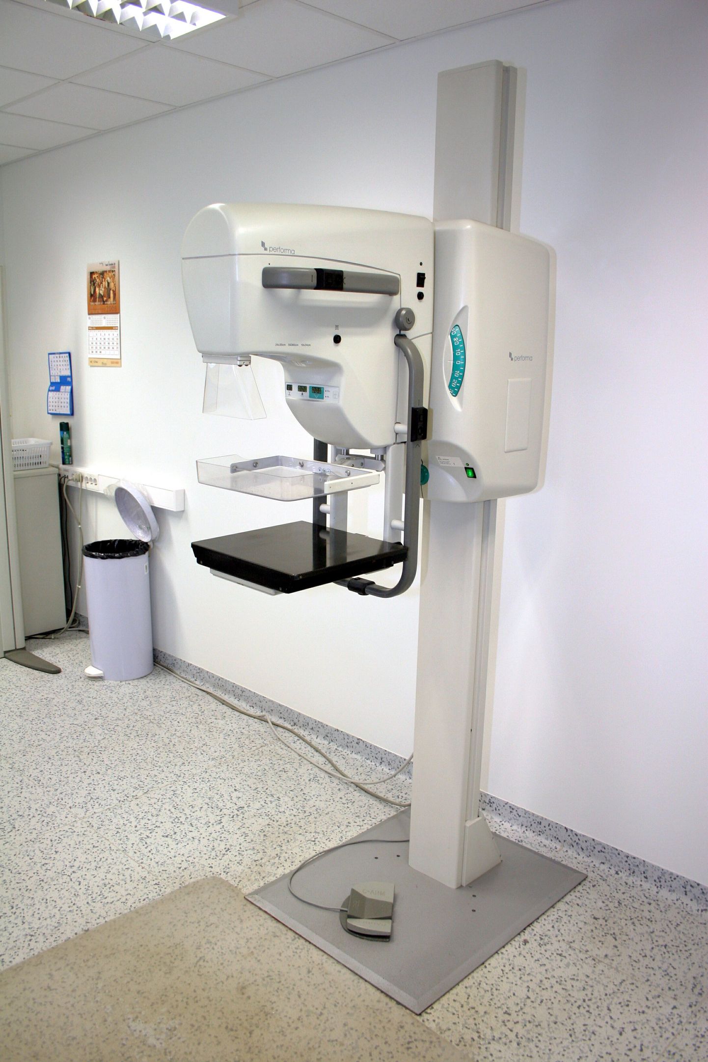 Pärnu Haigla kardioloogiaosakonna  mammograaf