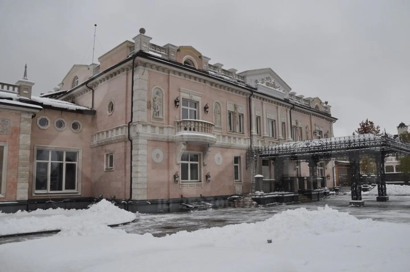 Дворец в Барвихе.