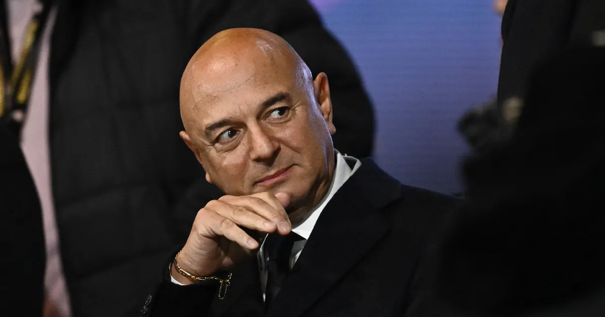 Pea veerand sajandit Tottenham Hotspuri juhtimise juures olnud Levy taandus ametist