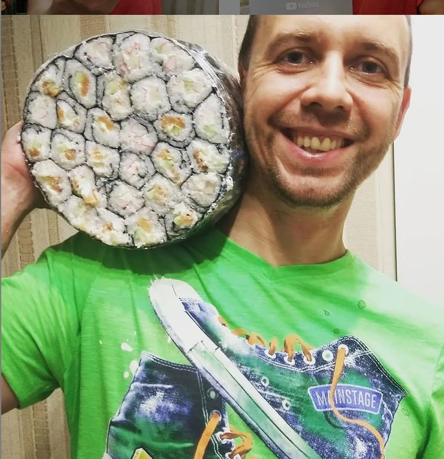 Блогер из Волгограда Серега Всеядный