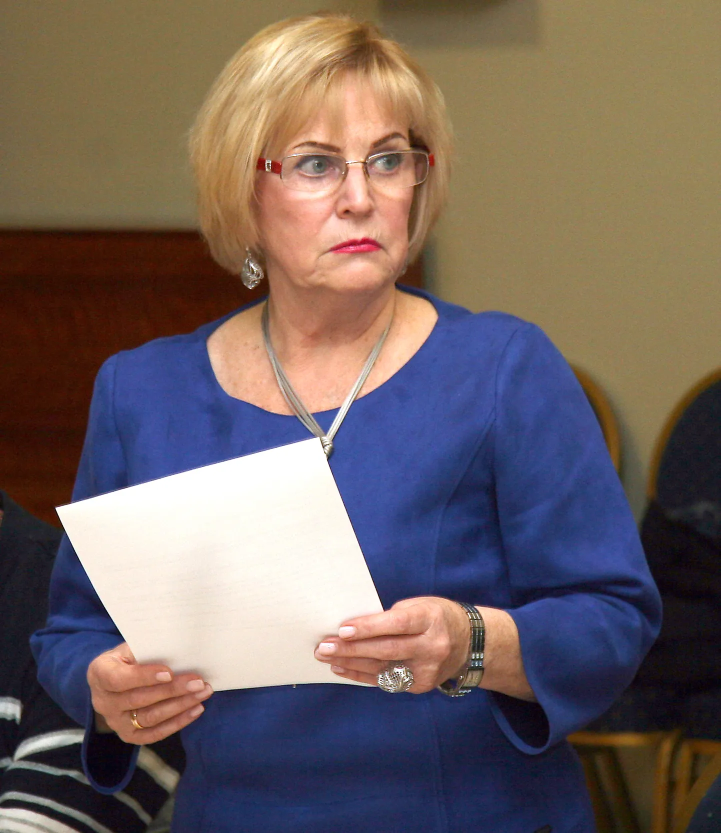Tamara Põlevina oli eelmisel neljapäeval volikogus nõus kandideerima revisjonikomisjoni esimeheks, kuid kui ta valiti aseesimeheks, leidis, et see koht talle ei sobi.
