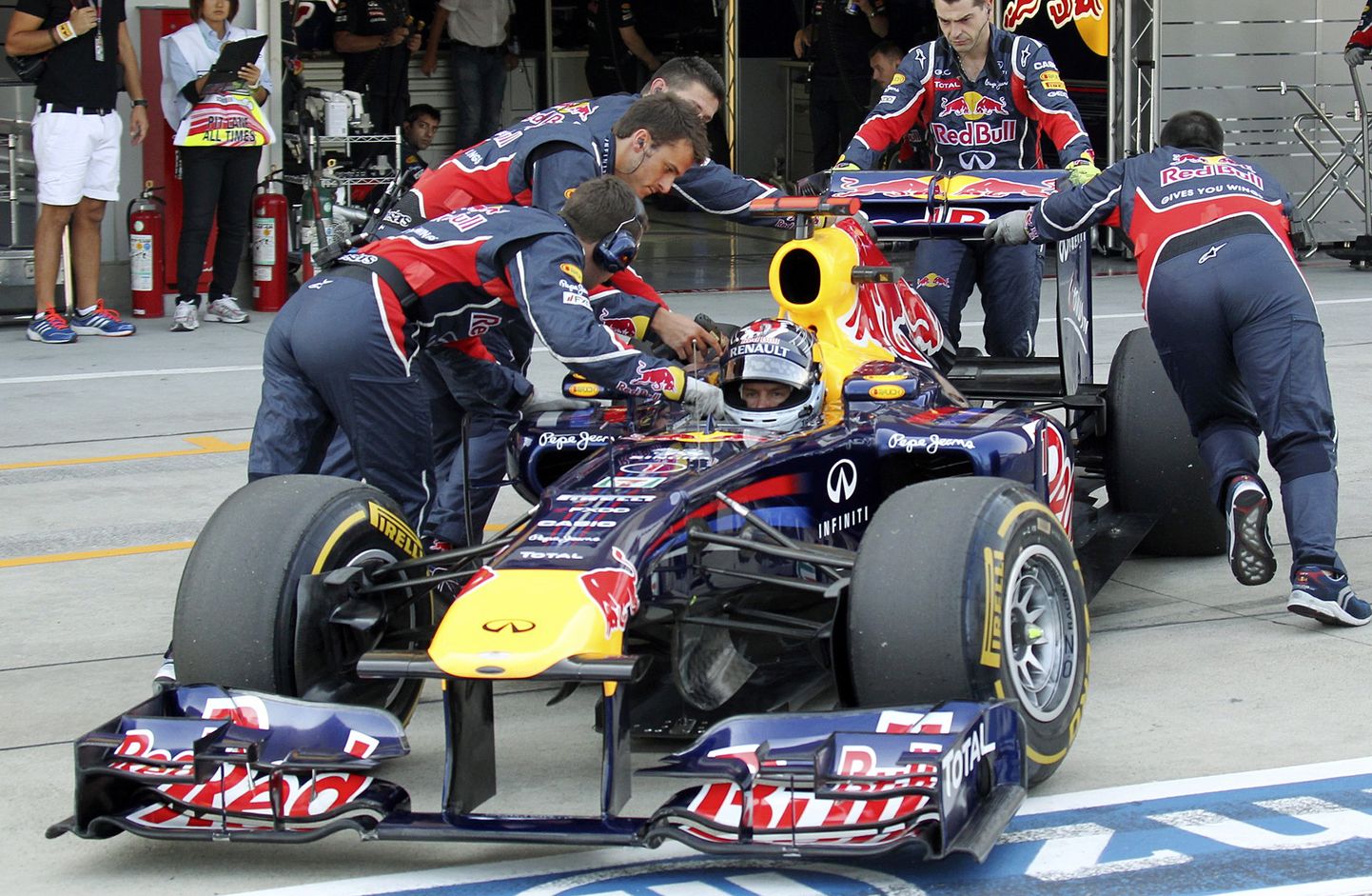 Sebastian Vettel Red Bulli roolis.