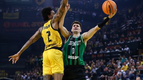 Fänne pahandanud Henri Drell selgitas juhtunut: me sureks selle tiimi eest