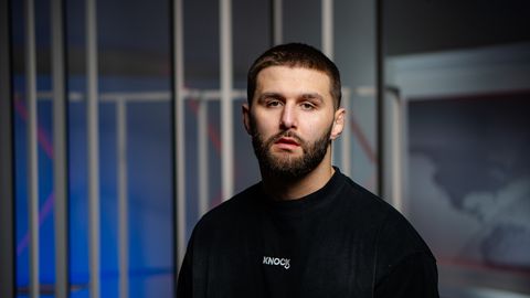 VIDEO ⟩ Latvijas MMA zvaigzne Čižovs: Neatceros tādu brīdi, kad pamostos no rīta un nekas nesāpētu