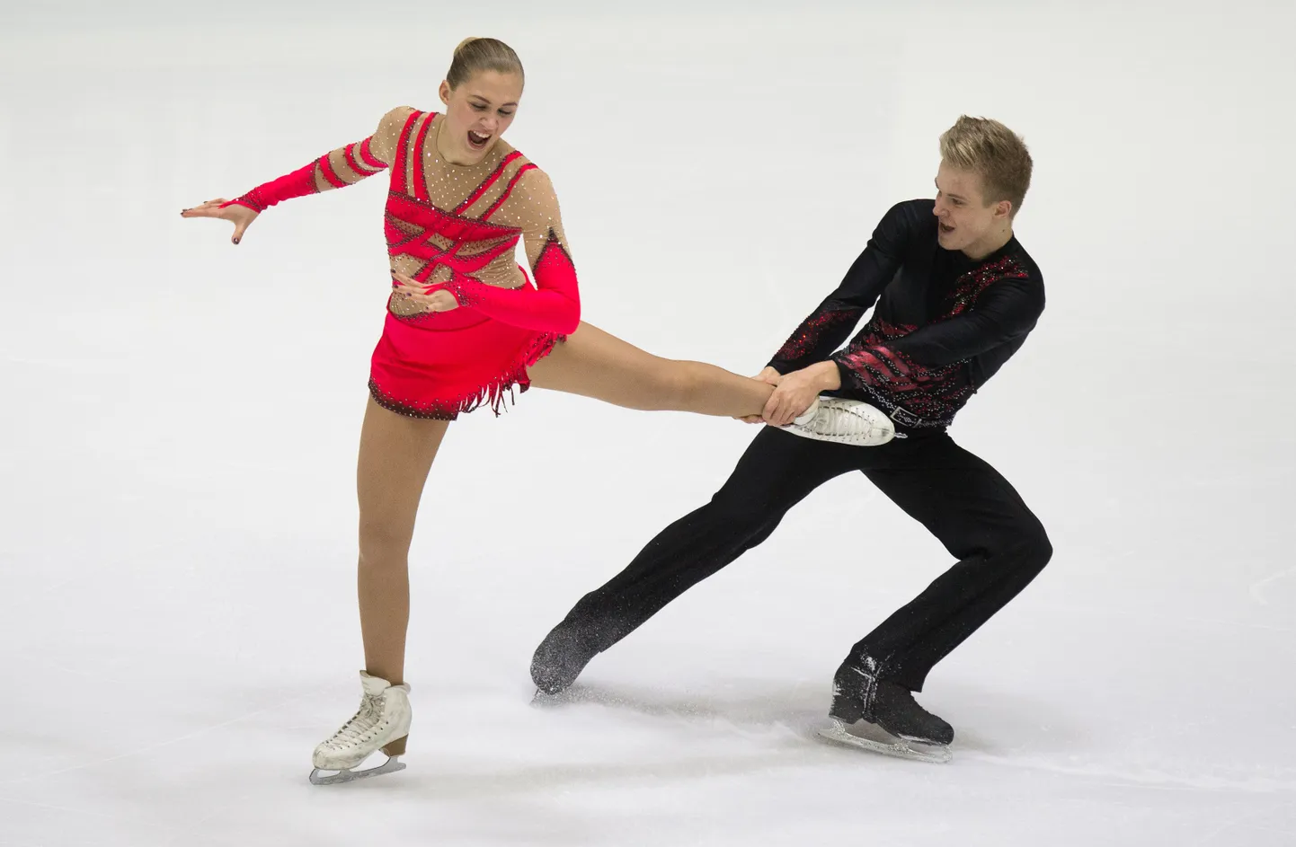 Iluuuisutajad Marina Elias ja Denis Koreline.