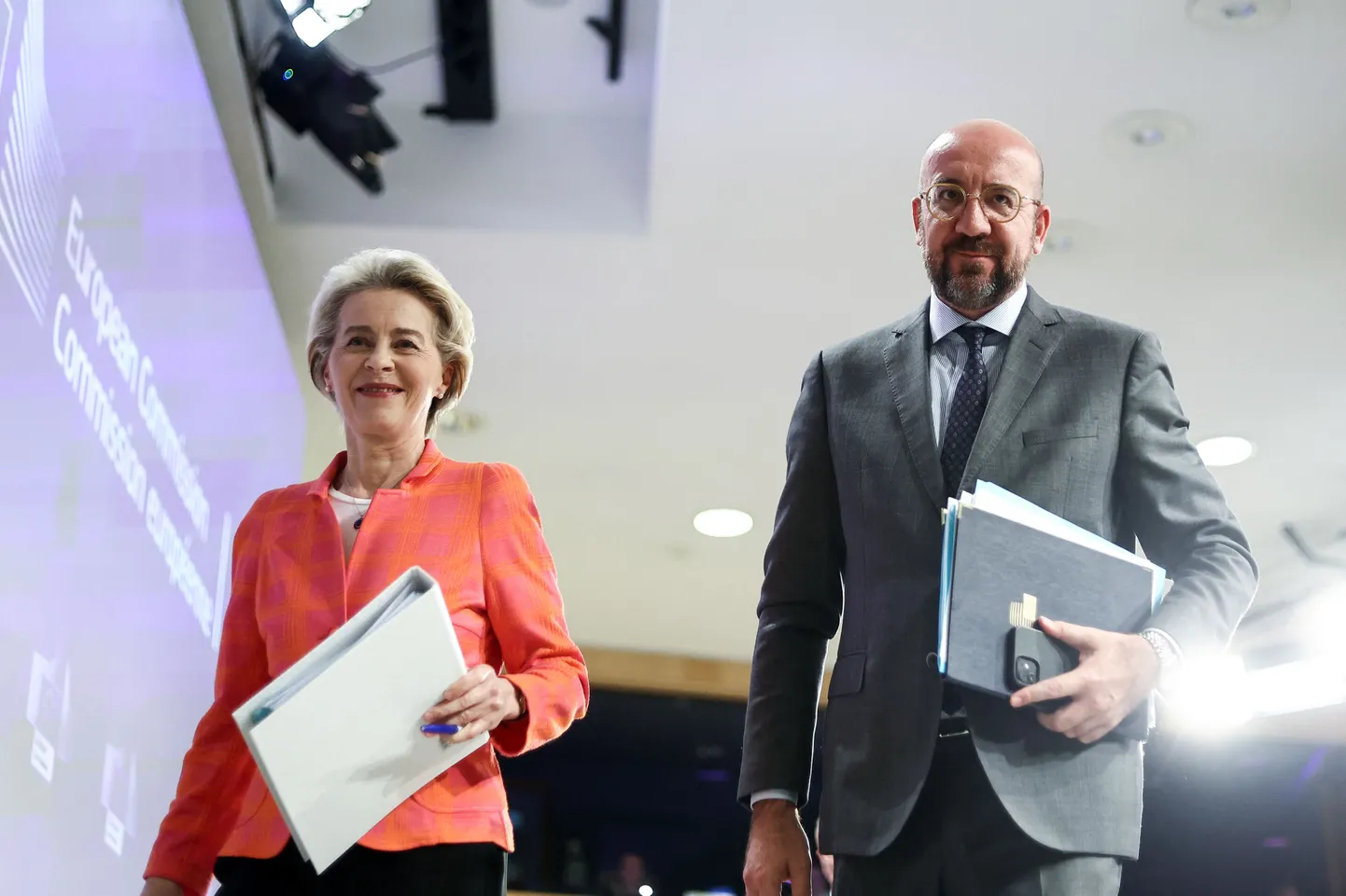 Euroopa Komisjoni president Ursula von der Leyen ja Euroopa Ülemkogu eesistuja Charles Michel mullu: esimene neist loodab valimiste järel samas ametis jätkata, teine kindlustada aga mõnd muud mõjukat positsiooni ELis.