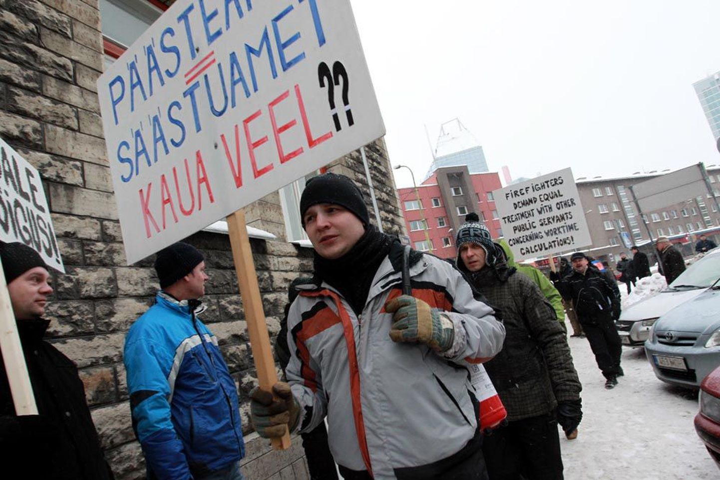 Kokkulepe siseministeeriumi ja päästeametnike vahel jõudis käeulatusse pärast päästetöötajate meeleavaldust 9. detsembril Tallinna kesklinnas.