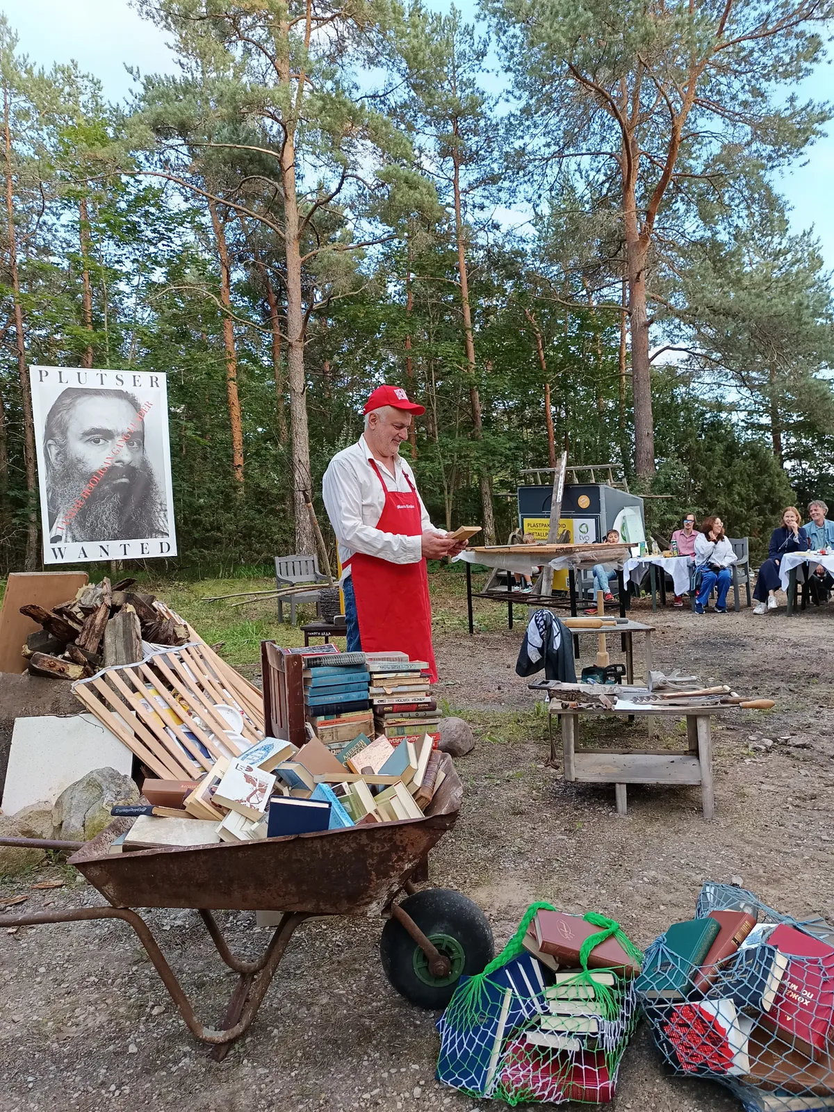 Вот он, «наше всё» Александр Сергеевич в руках своего палача.
