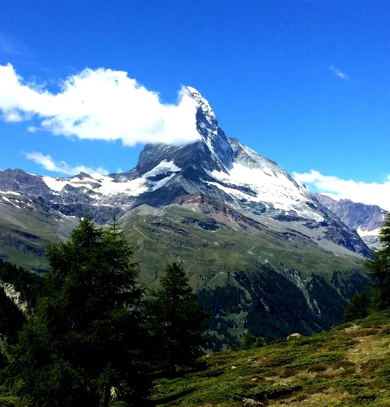 Mägimatk Chamonist Zermatti. Matterhorn.