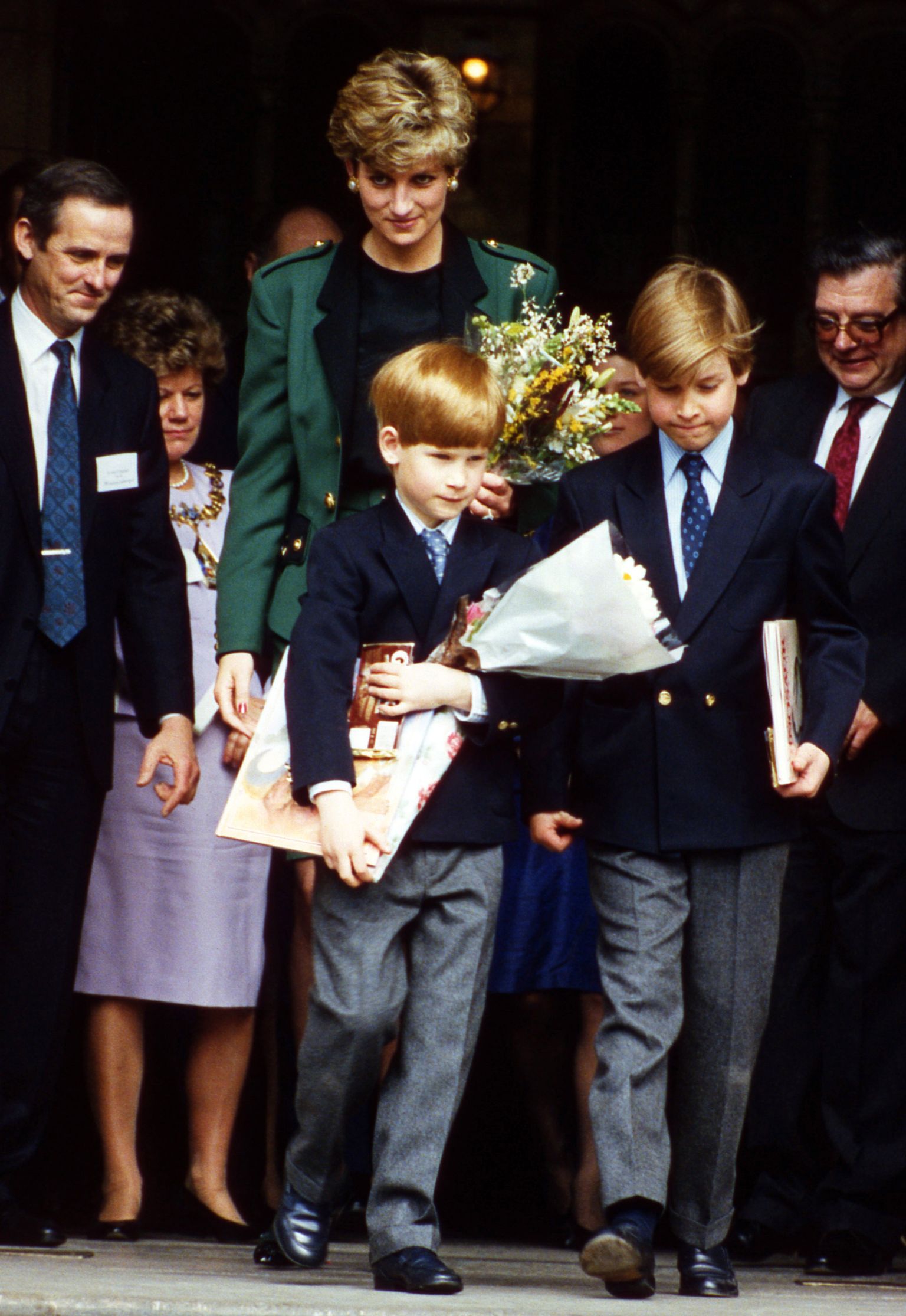 Printsess Diana poegadega, 1992. aasta aprill.