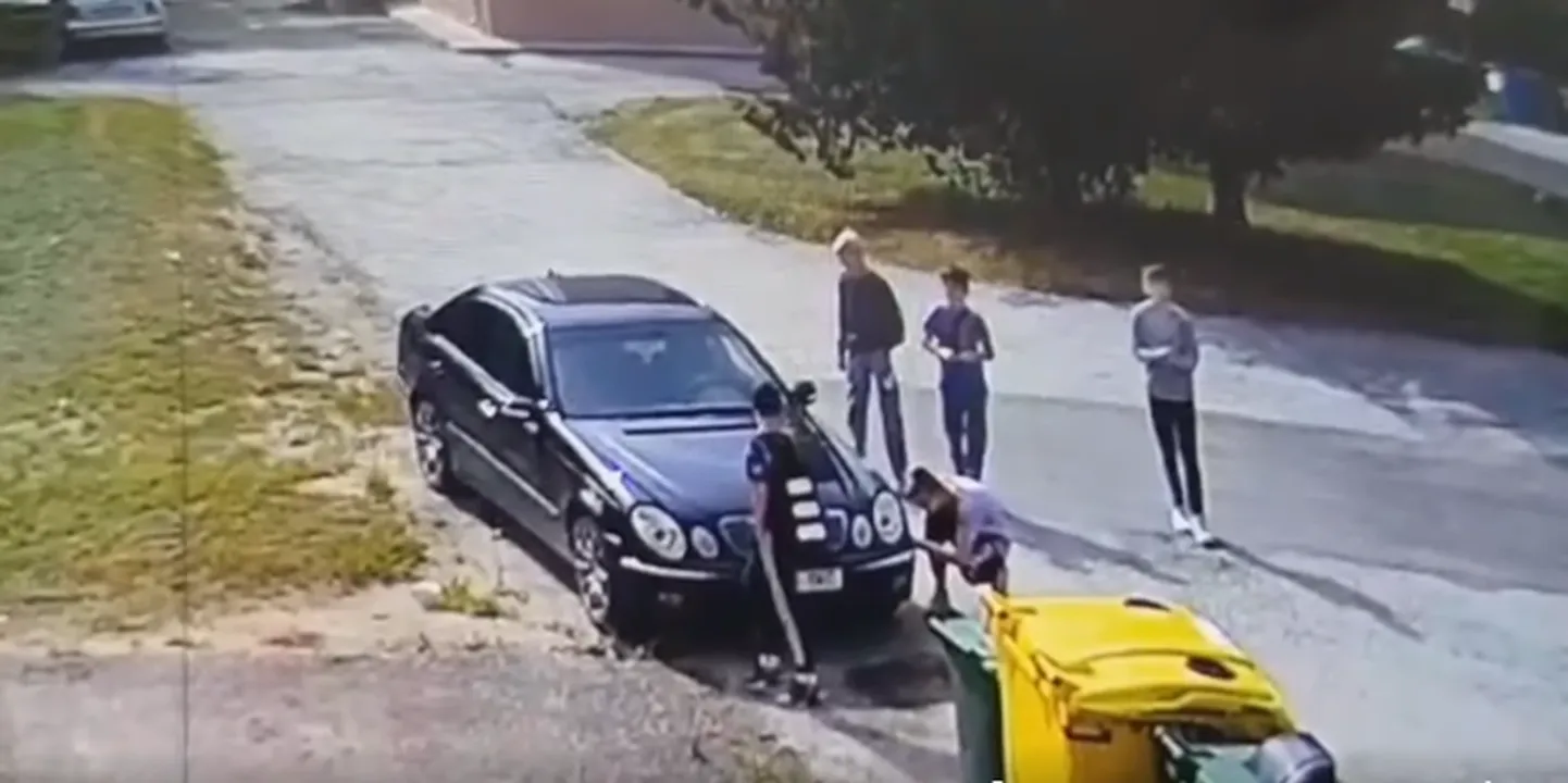 Jõhvi pikanäpupoisid. Kuvatõmmis videost.