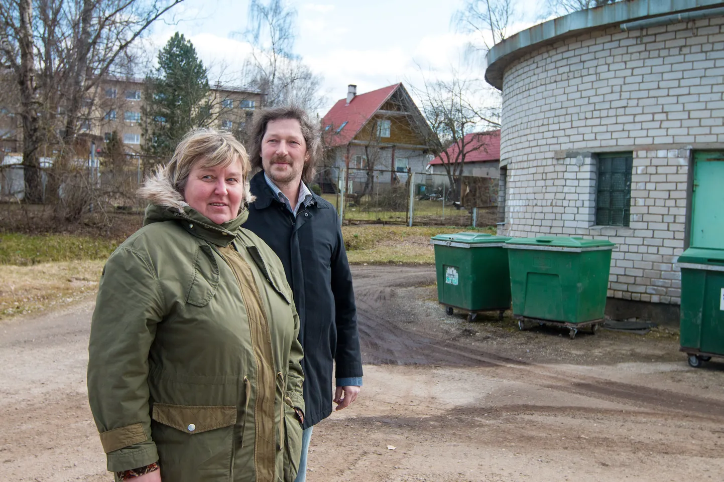 Peagi alustatakse Pedeli ääres paikneva linna reoveepumpla ehitustöödega. Just sellest pumplast läheb läbi kogu linna reovesi, mida on aastas üle 800 000 kuupmeetri, rääkisid ASi Valga Vesi projektijuht Lea Ruuven ja juhatuse liige Jüri Teder.