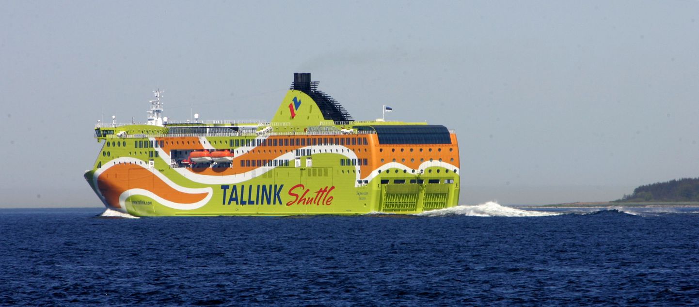 Kiirlaev Superstar pidi tehnilise vea tõttu täna tagasi Tallinna sadamasse pöörduma.
