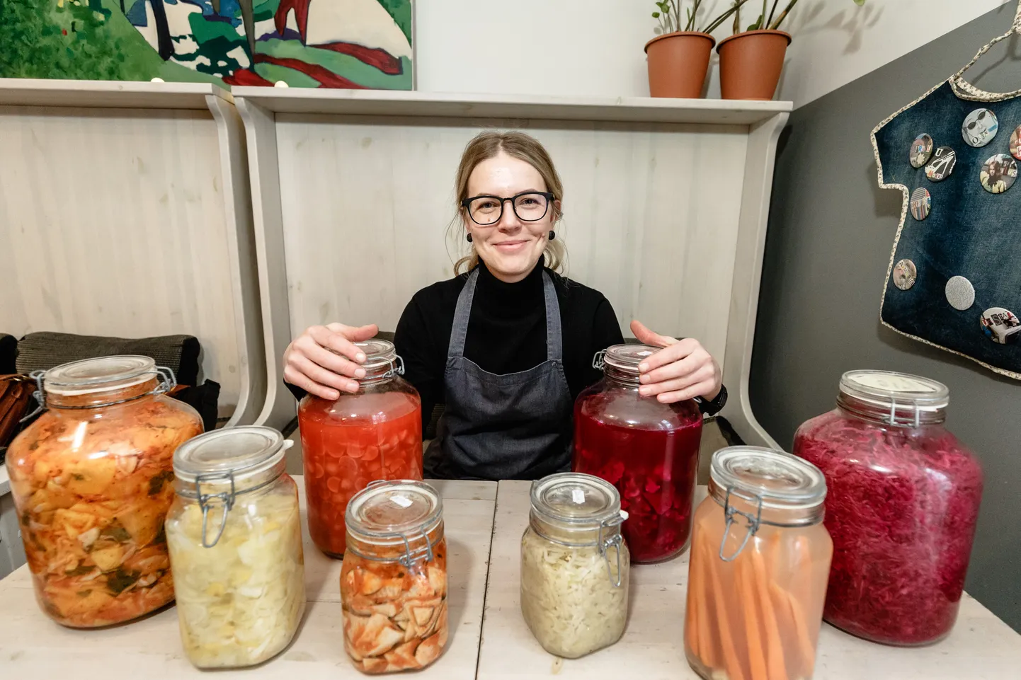 Kaisa Kangur hapendatud köögiviljadega kohvik Nopis.