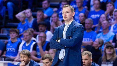 Peatreener Rannula: paberil potentsiaali on, aga väljakul võistkonda mitte