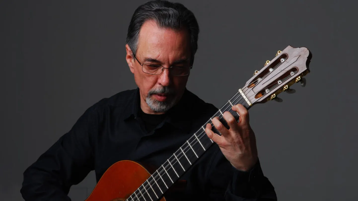 Eduardo Fernandez.