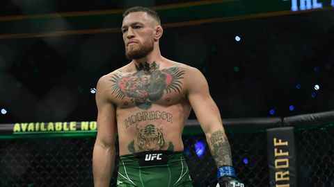 Pikk ootus on läbi: McGregor tuleb UFCs taas puuri