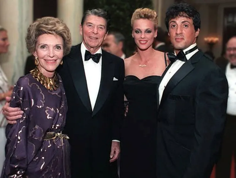 Brigitte Nielsen ja Sylvester Stallone koos USA presidendi Ronald Reagani ja ta naise Nancy Reaganiga
