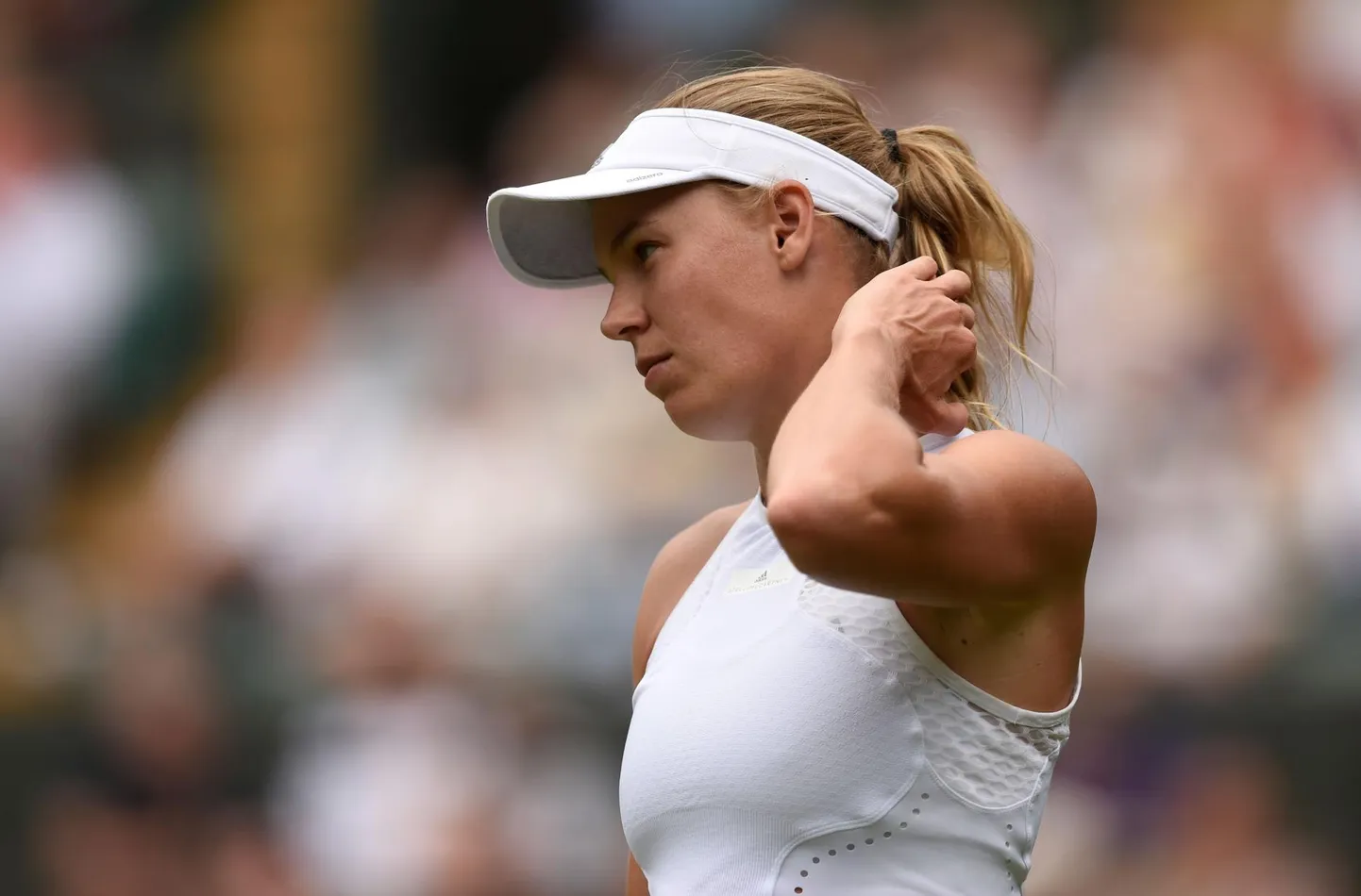 Maailma teine reket Caroline Wozniacki kaotas teises ringis.
