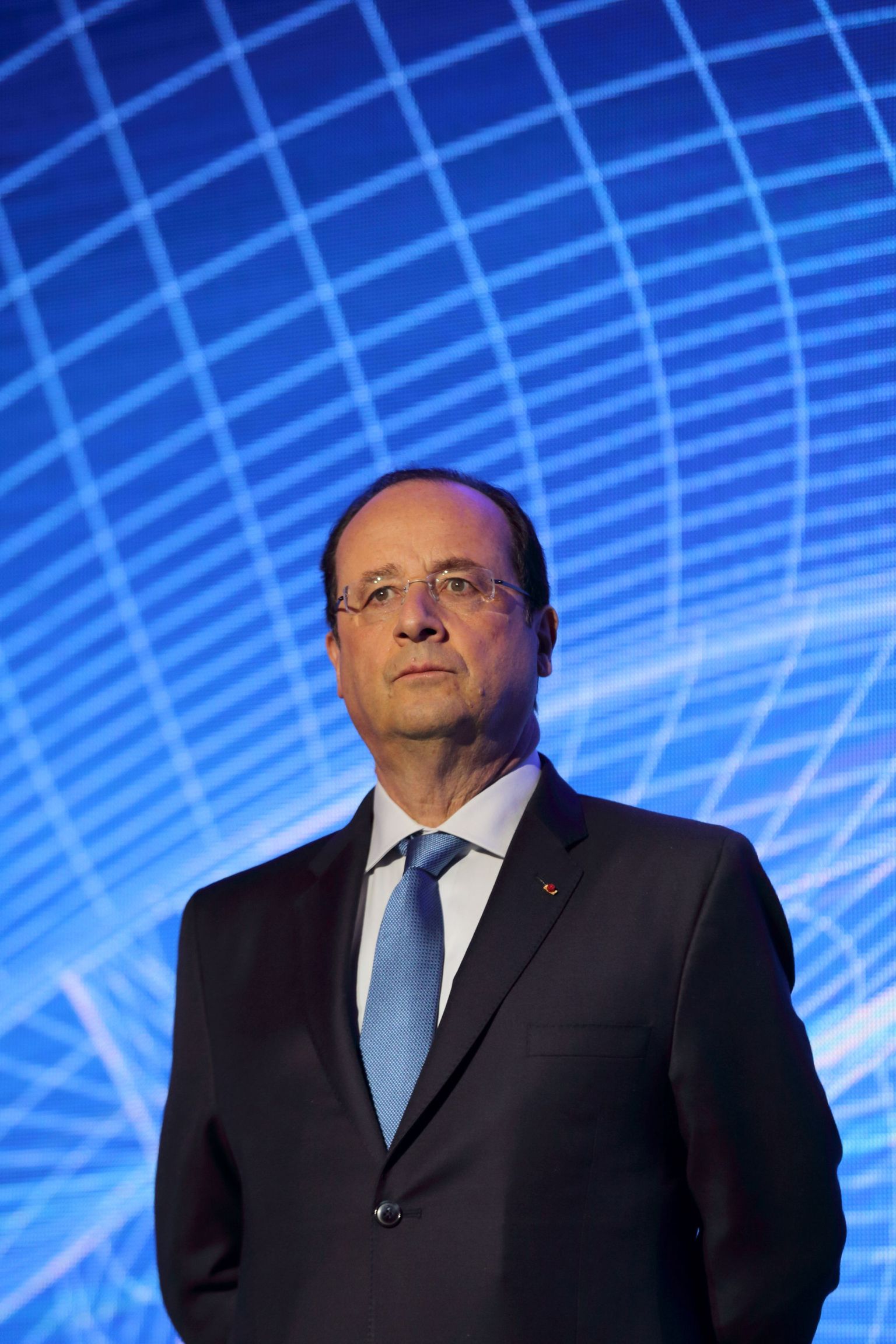 Prantsuse president Francois Hollande Michelini autokummide tehases.