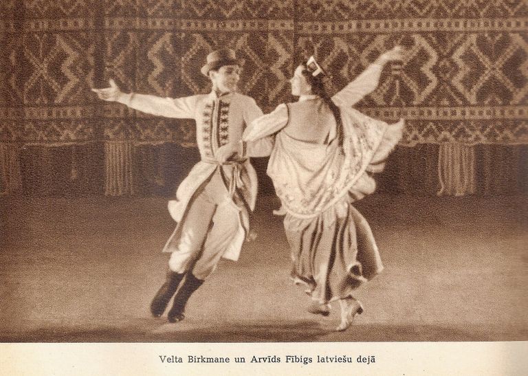 Velta Birkmane un Arvīds Fībigs baletā "Mīlas uzvara".