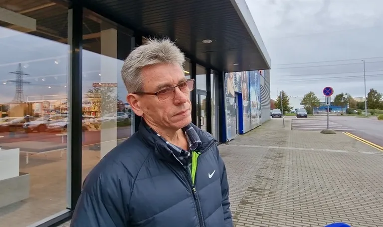 Сергей Смирнов.